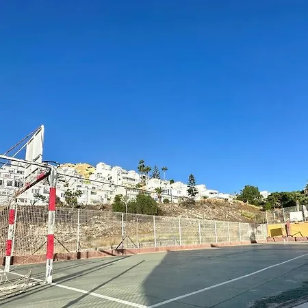 Modern 1b - Torviscas * Costa Adeje (Tenerife)